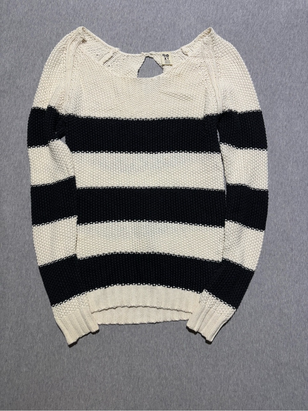 Roxy Women’s Black & White Striped Scoop Neck Knit Sweater Size Medium